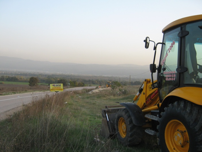Kule sahasına ulaşım yolu ve temel hazırlığı