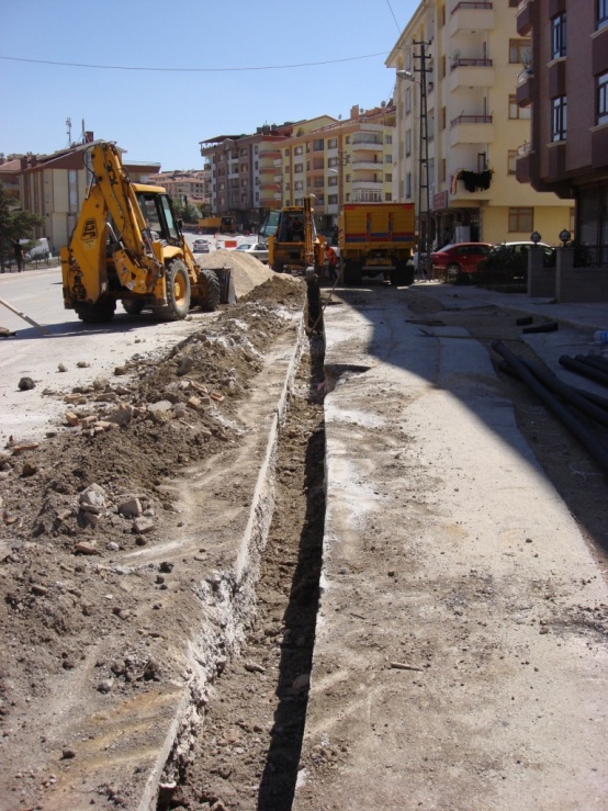 Cadde Boyu Derin Kanal Projesi