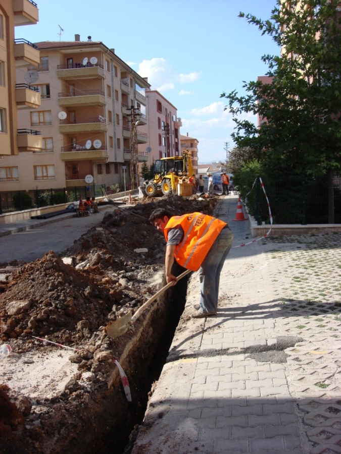 Ankara şehir içi fiber optik çalışması